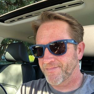 Meet your Posher, Justin